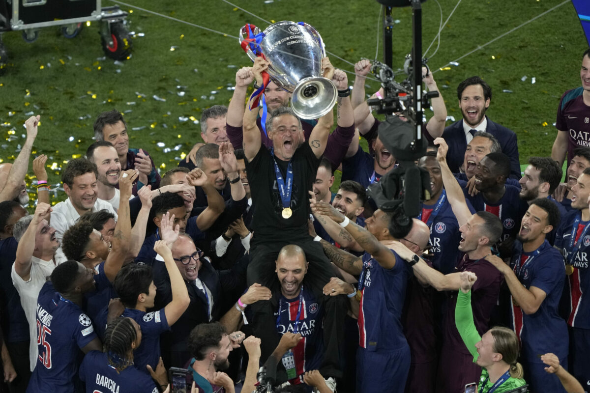 Futbal (finále Ligy majstrov): Paríž St. Germain - Inter Miláno - fotografie