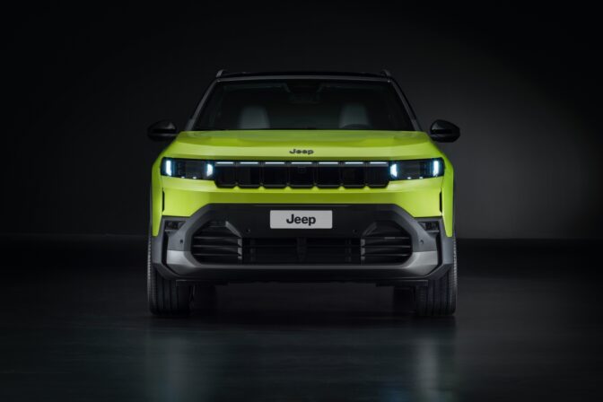 Jeepcompass2025_03_.jpg