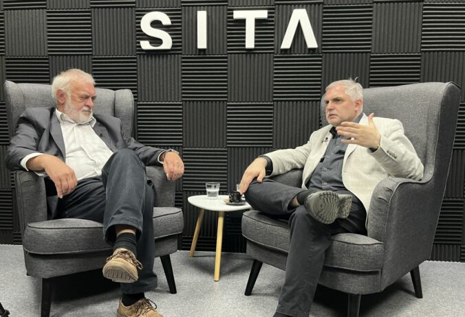 Poslanec Roman Michelko počas rozhovoru pre agentúru SITA.