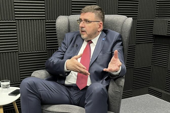 Predseda Združenia miest a obcí Slovenska (ZMOS) Jozef Božik počas rozhovoru pre agentúru SITA.