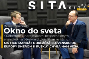 Miroslav Wlachovský v rozhovore s Róbertom Ondrejcsákom v podcaste Okno do sveta.
