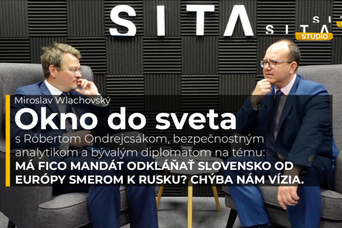 Miroslav Wlachovský v rozhovore s Róbertom Ondrejcsákom v podcaste Okno do sveta.