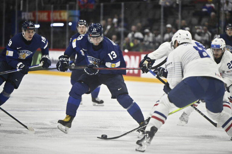 Zápas Fínsko - Francúzsko na MS v hokeji 2025