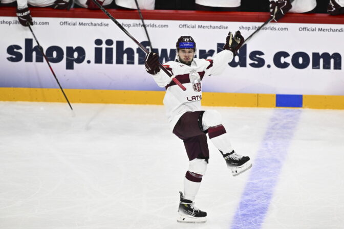 Zápas Slovinsko - Lotyšsko na MS v hokeji 2025.