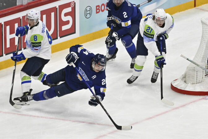 Zápas Fínsko - Slovinsko na MS v hokeji 2025.
