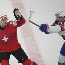 Finále MS v hokeji 2025: Švajčiarsko - USA