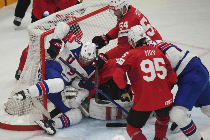 Finále MS v hokeji 2025: Švajčiarsko - USA