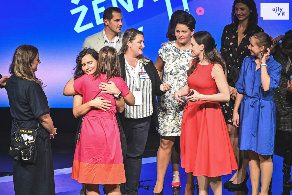 Swit2024_ajtyvit_galavecer_zenavit_10102024_martina_mlcuchova_logo 65.jpg