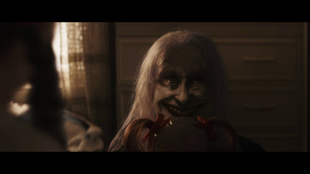 V zajati demonov 4_foto trailer 1_7.jpg