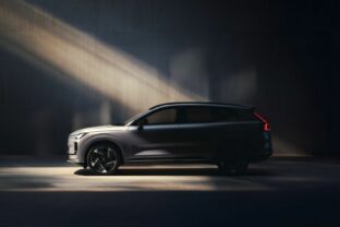 New Volvo XC70