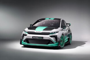 02_new_enyaq_rs_race_74bf46ae.jpg