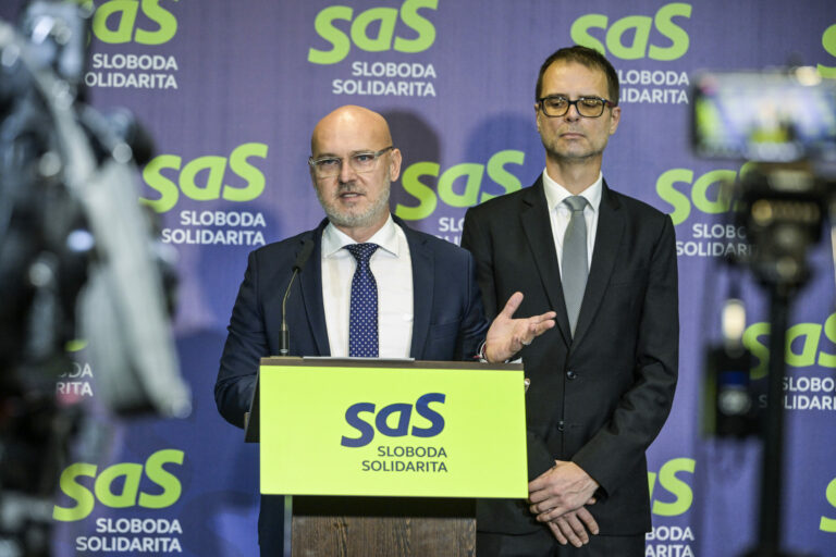SAS: Chaos s predpisovaním liekov