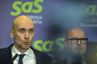 SAS: Reakcia na Ficove rokovania o tranzite plynu