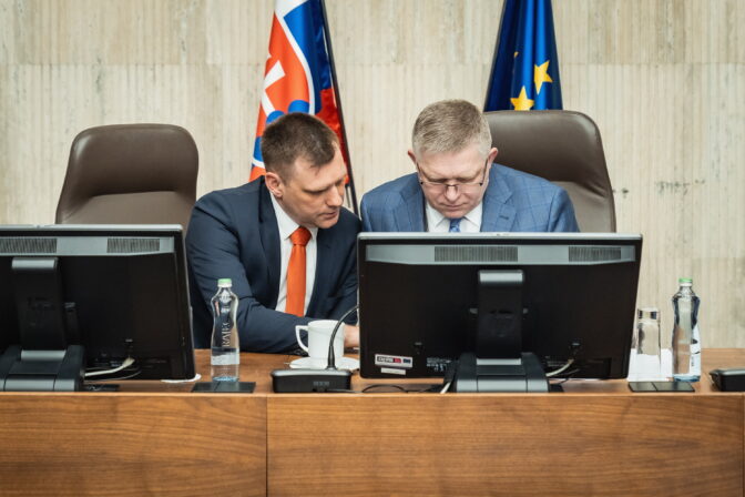 VLÁDA: Mimoriadne rokovanie 84. schôdze