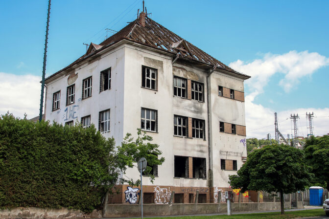 BRATISLAVA: Opustené Ambulatórium
