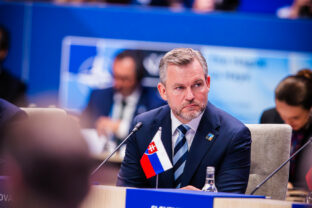 PREZIDENT: Samit NATO v Holandsku