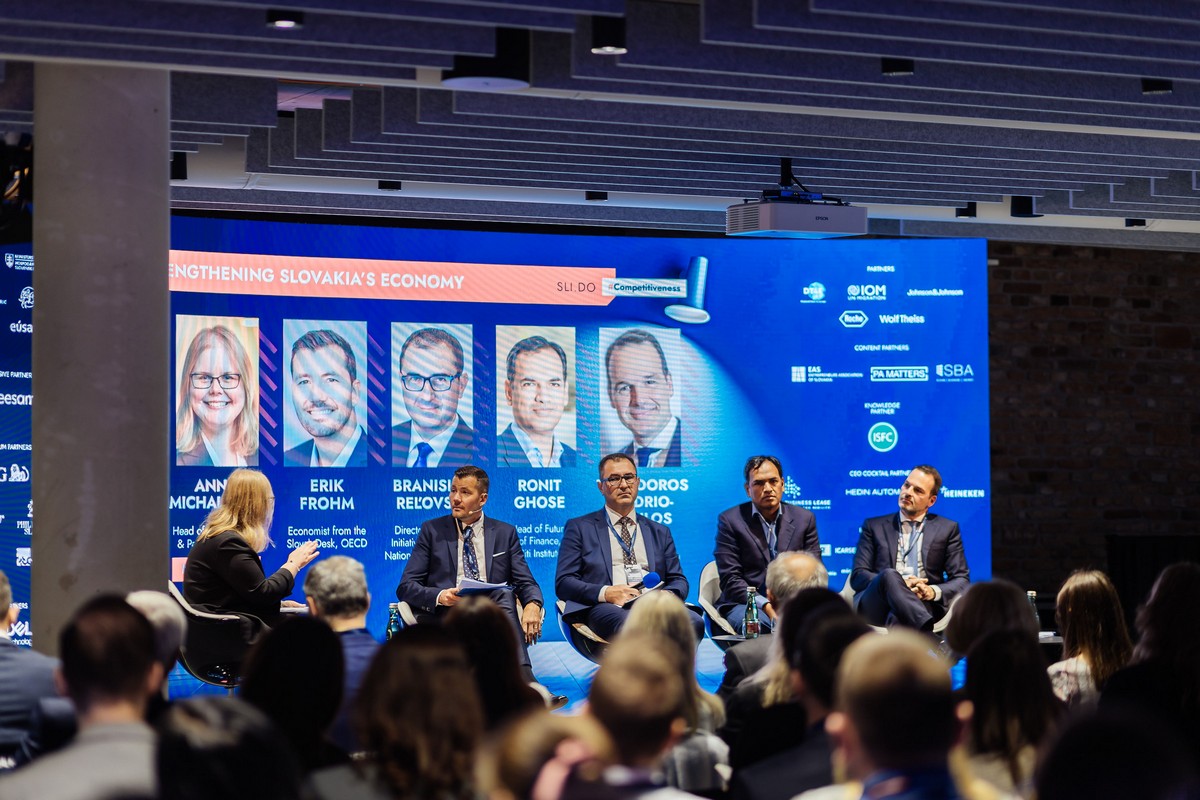 Amcham_future_ready_slovakia_116.detd_.jpg