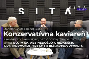 Andrej Žiarovský, bezpečnostný expert v rozhovore so Stanislavom Janotom a Danielom Lukášom počas natáčania video podcastu Konzervatívna kaviareň Štúdia SITA