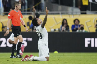 APTOPIX CWC PSG Botafogo Soccer