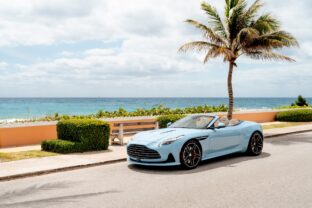 Aston martin db12 volante palm beach_01.jpg