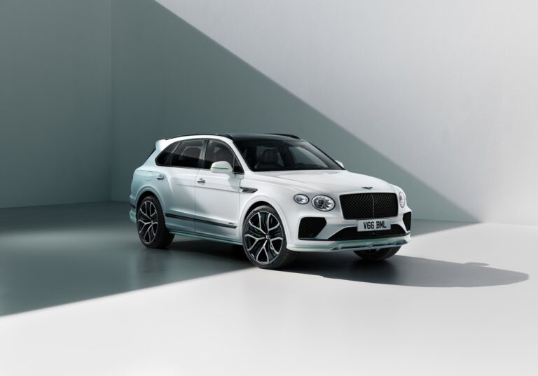Bentayga speed 11.jpg