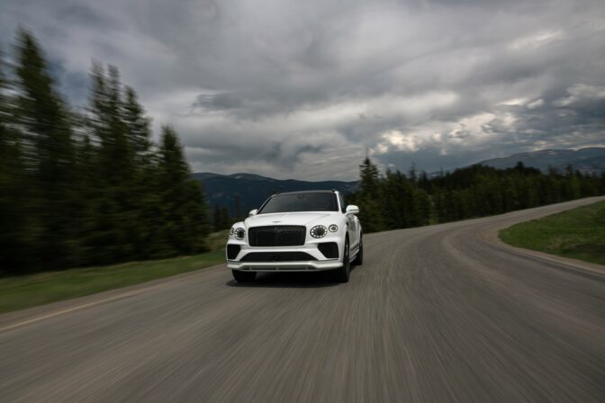 Bentayga speed 2.jpg