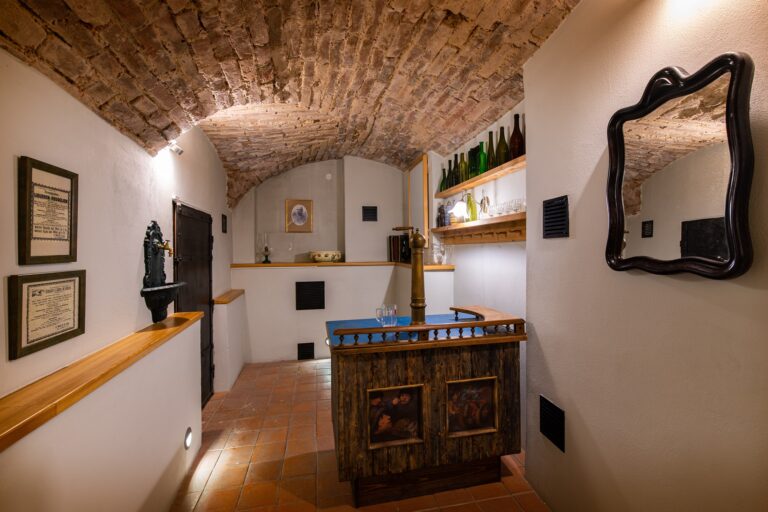 Jihlava a jej poklady: Po stopách havířov a Mahlera, či výlet do svietiaceho podzemia