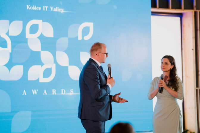 Esg_awards_3.jpg