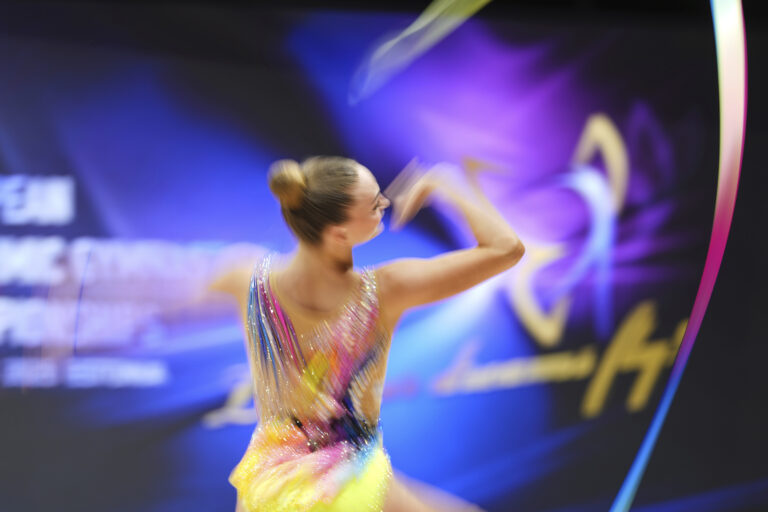 gymnastika gymnastka