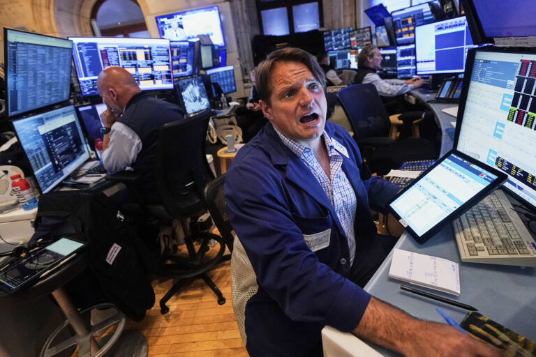 obchodník Michael Milano ľudia burza akcie