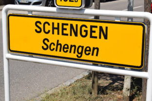 Village sign of Schengen