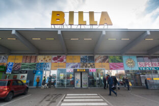 Billa, obchod