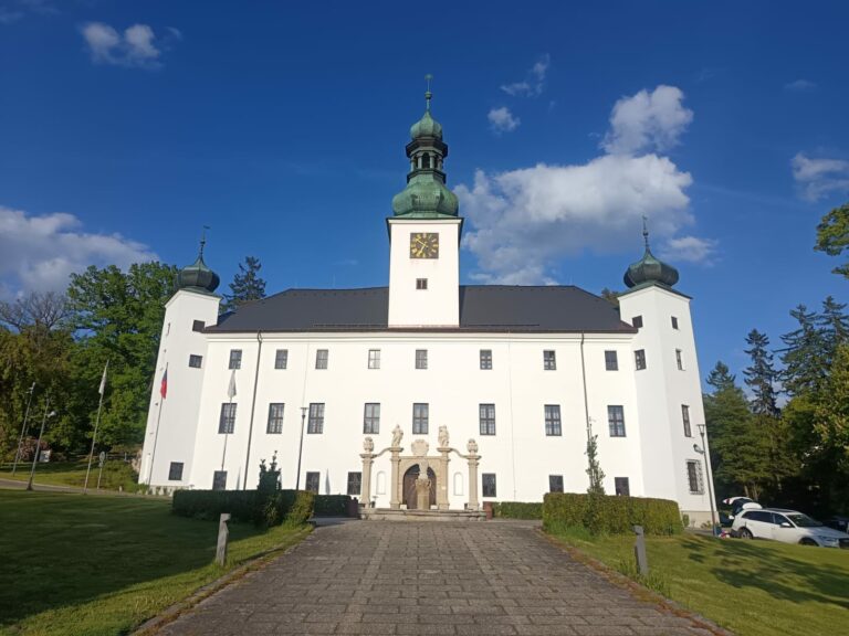 Zámok Třešť.