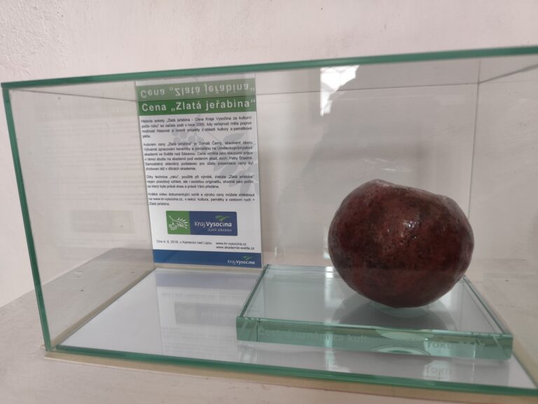 Zámok Velké Meziříčí: Spálňa cisára a krv, ktorá spustila vojnu