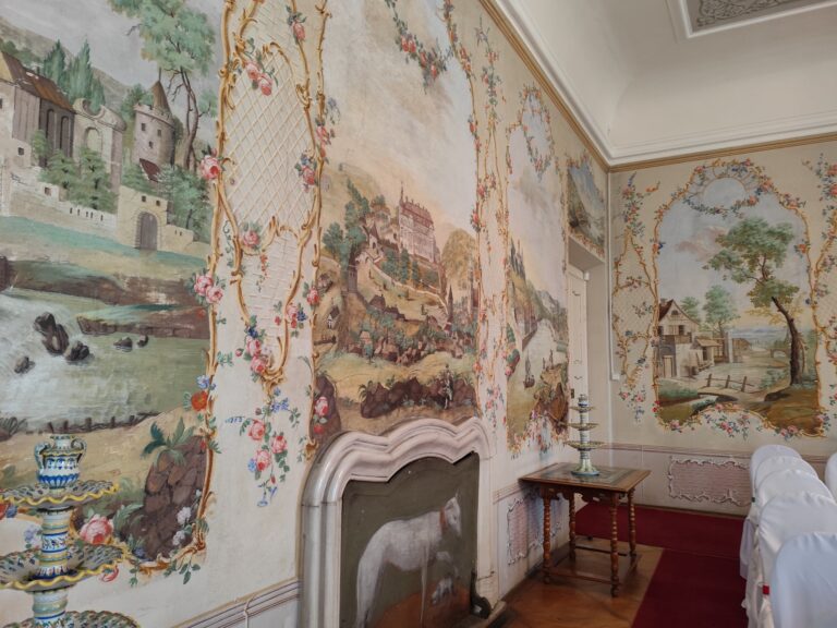 Zámok Velké Meziříčí: Spálňa cisára a krv, ktorá spustila vojnu