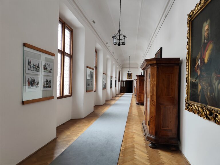 Zámok Velké Meziříčí: Spálňa cisára a krv, ktorá spustila vojnu