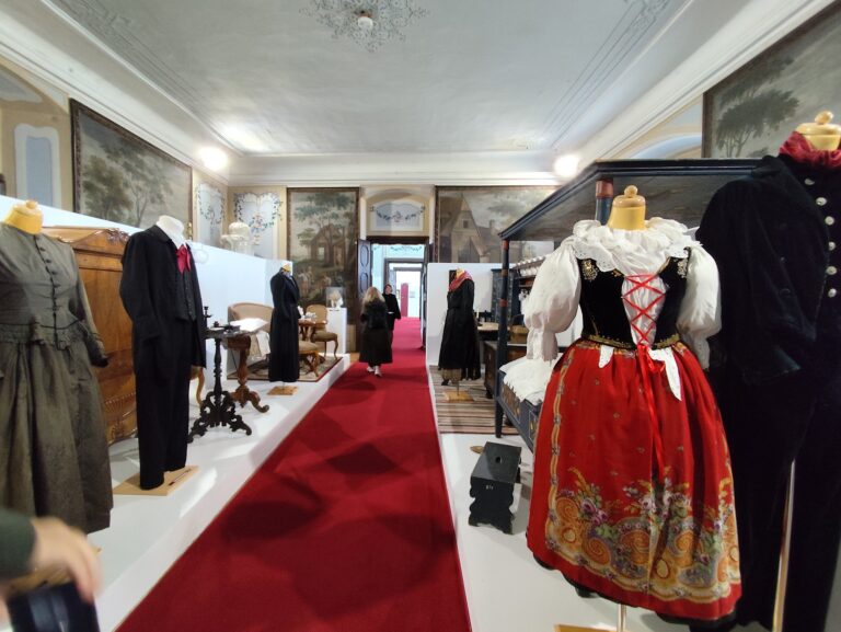 Zámok Velké Meziříčí: Spálňa cisára a krv, ktorá spustila vojnu