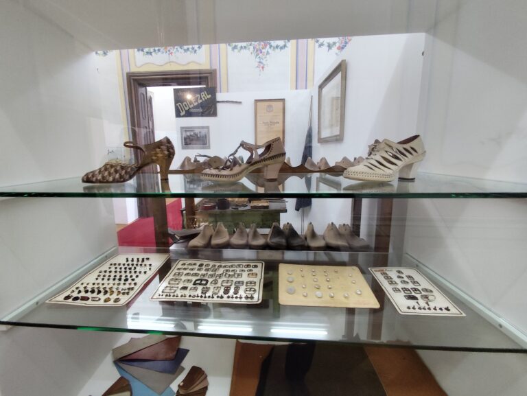 Zámok Velké Meziříčí: Spálňa cisára a krv, ktorá spustila vojnu