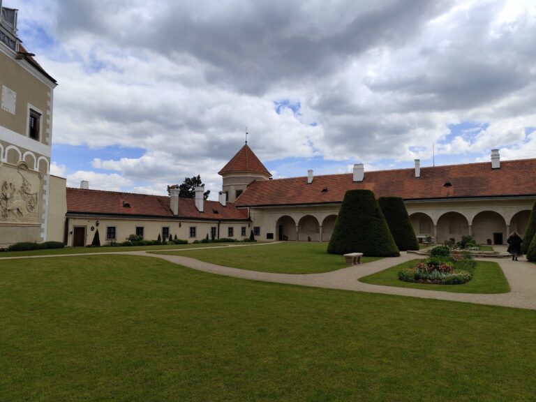 Telč: Zámok, kde sa natáčala Pyšná princezná a ožíva renesancia