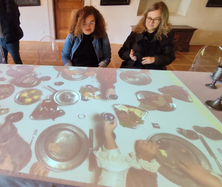 Roštejn: Hrad, kde sa deti učia cez hru a dospelí zažívajú barokové hodovanie