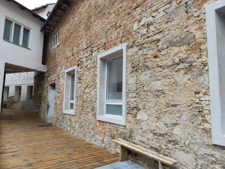 Továrna Vír: Príbeh premeny priemyselného dedičstva na živé centrum