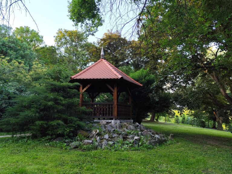 Park v Topoľčiankach.