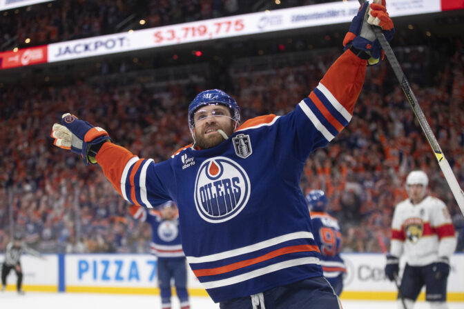 HOKEJ NHL: Edmonton - Florida