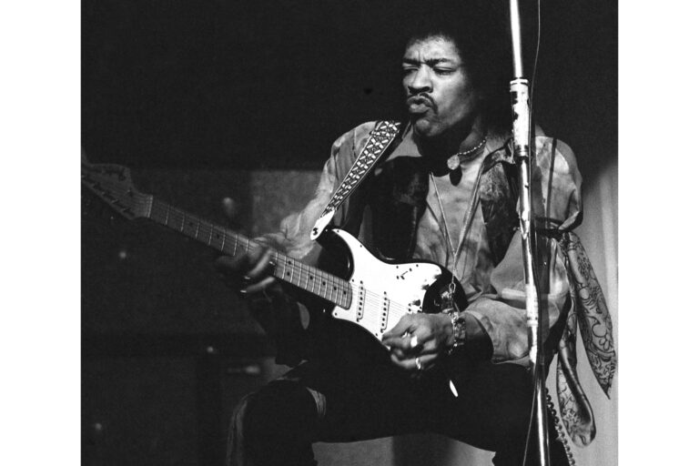 Jimi Hendrix koncert gitara