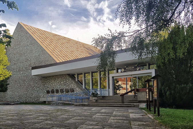Muzeum tanap u.jpg