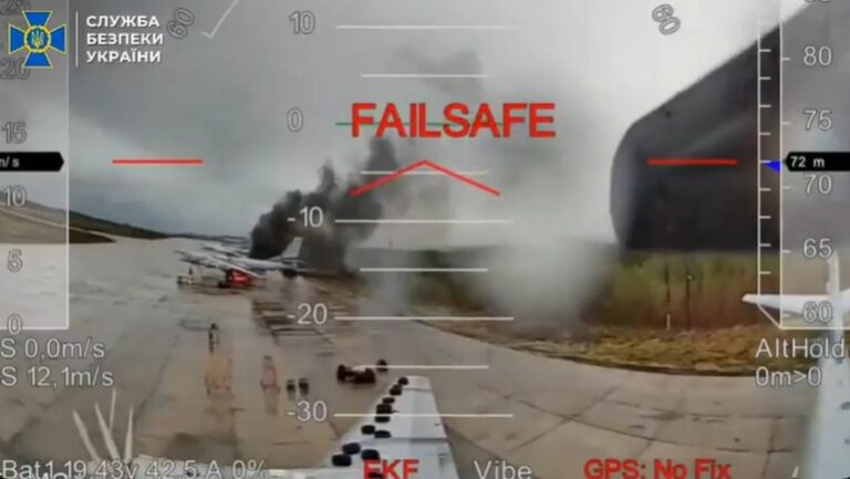 Nové video, zábery z ukrajinskej akcie Pavučina - útoku na ruské strategické bombardéry
