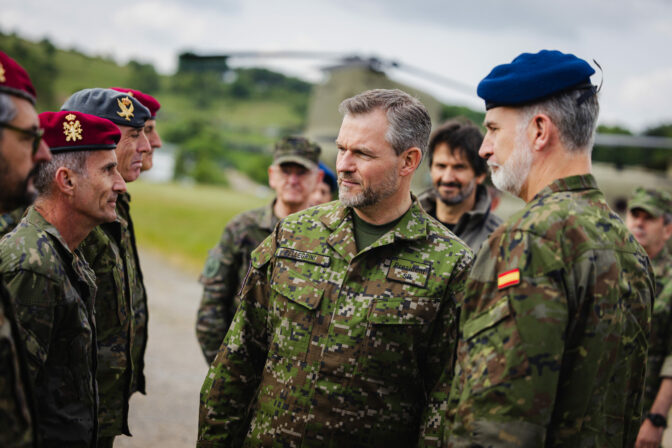 PREZIDENT: Návšteva vojenského výcvikového priestoru Lešť