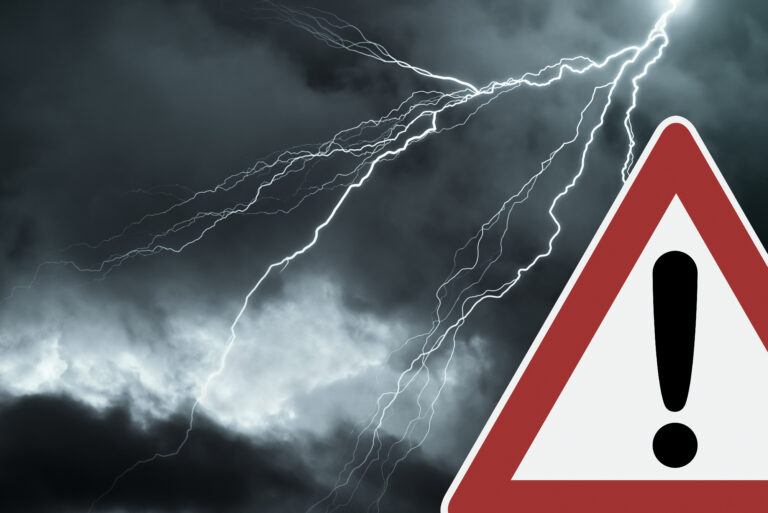 Predpoveď počasia a silné búrky