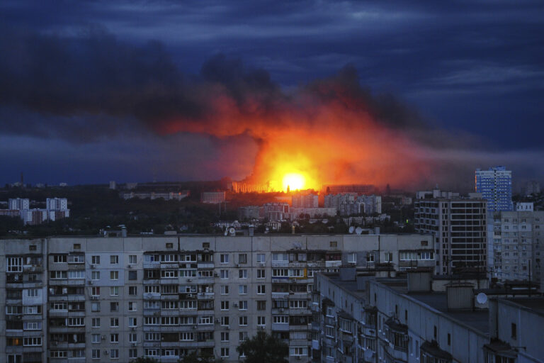 Rusko, Ukrajina, vojna