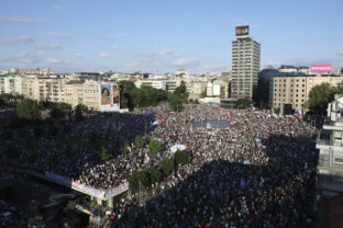 Srbsko protest